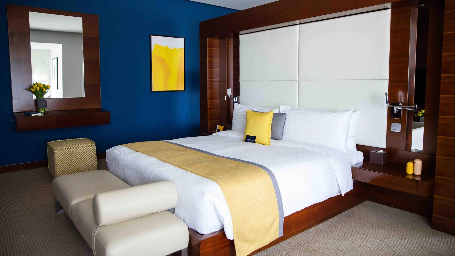 Voco Dubai By Ihg Hotel