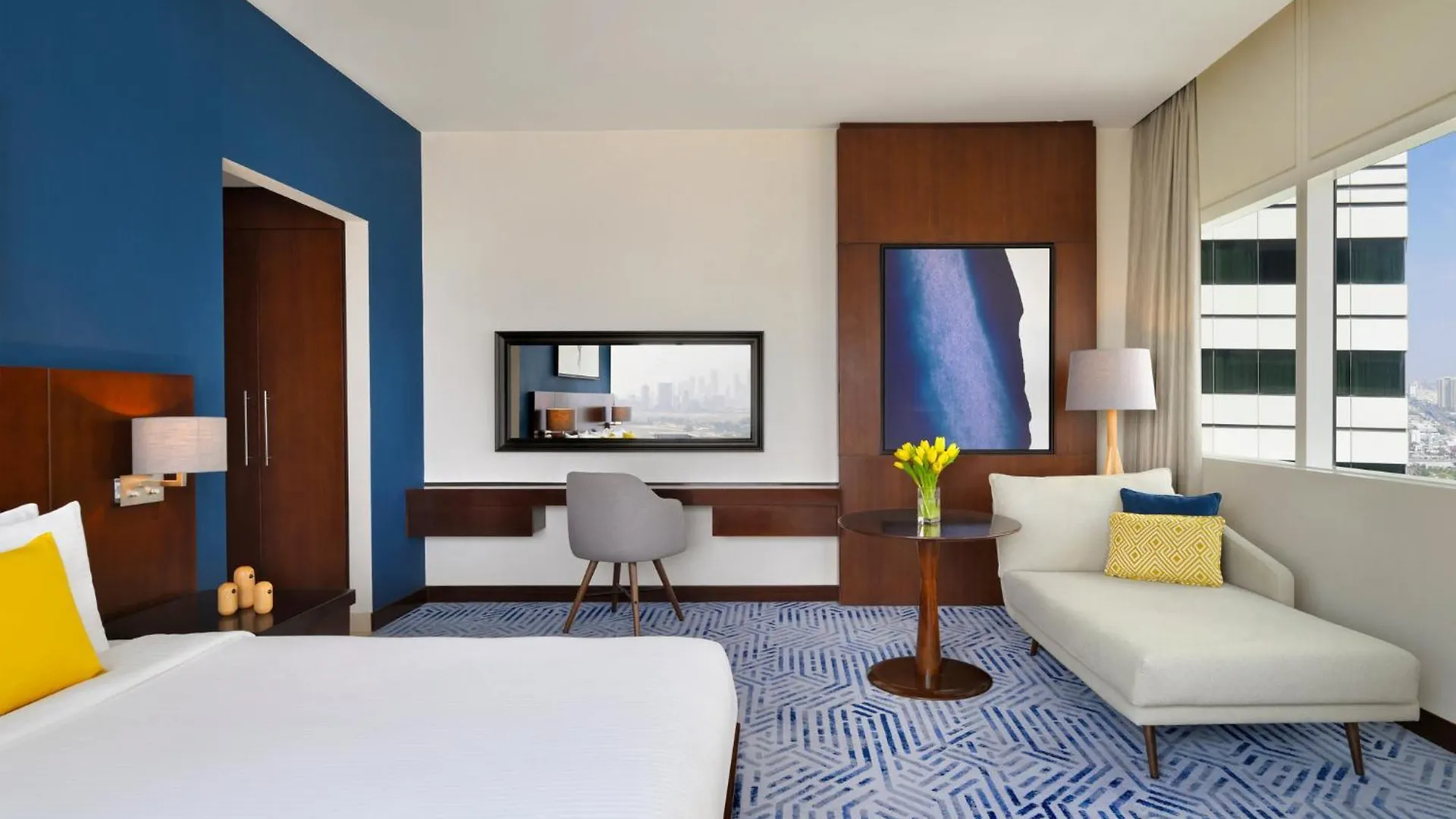 Voco Dubai By Ihg Hotel